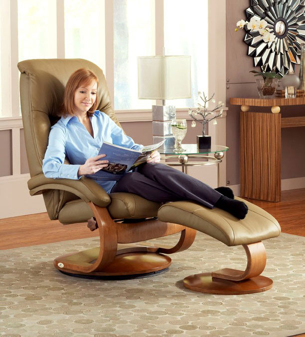 9 Most Comfortable Recliners (Reviews & Buying Guide 2021)